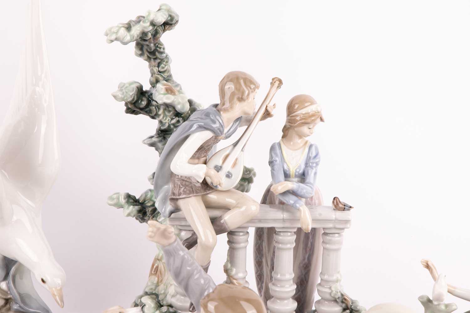 A collection of eight Lladro figurines comprising Sunday in the park, the serenade, a boy with dog,  - Image 4 of 27