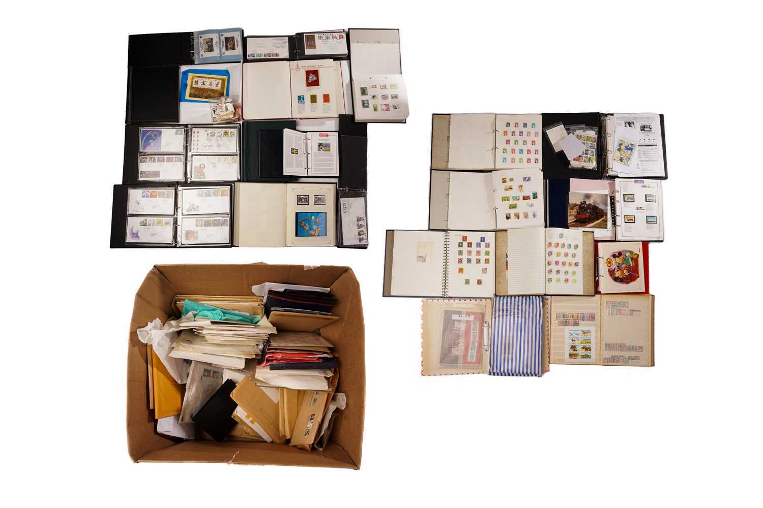 A large quantity of First Day Covers, collector's stamps, used stamps (GB and all world), and other  - Image 9 of 24
