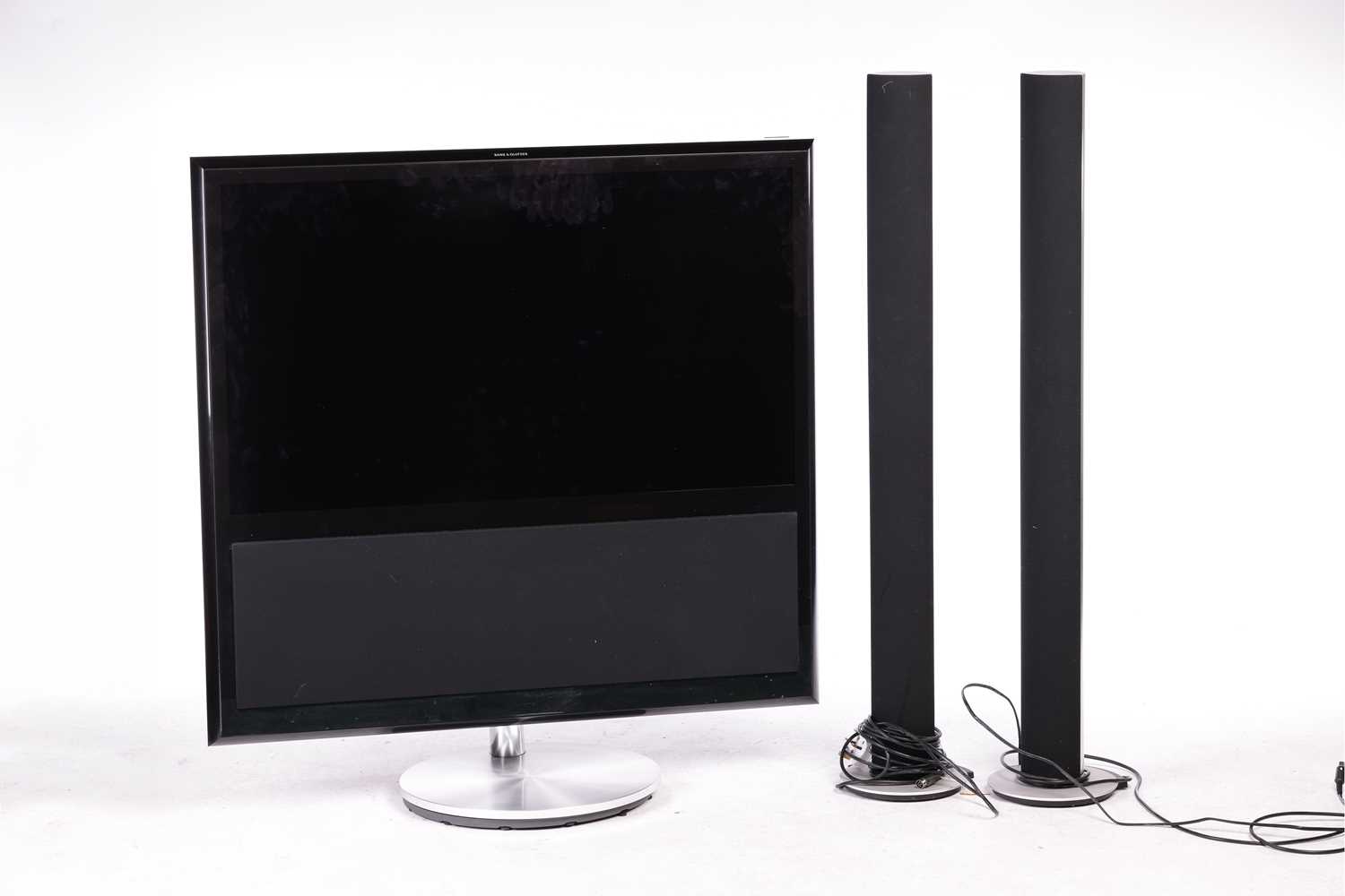 A Bang &amp; Olufsen 'BeoVision 11' television and stand (38" screen), together with a B&amp;O Beoco - Image 2 of 28