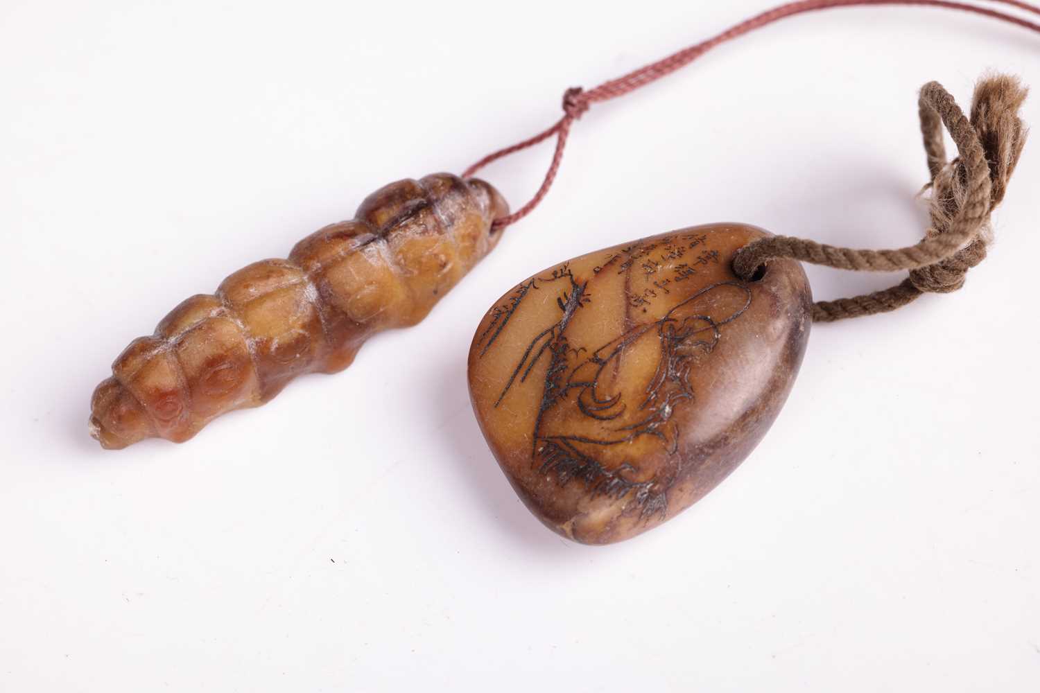 A Chinese archaic form carved jade silkworm toggle 4 cm long, together with a large carved jade "Pig - Image 7 of 7