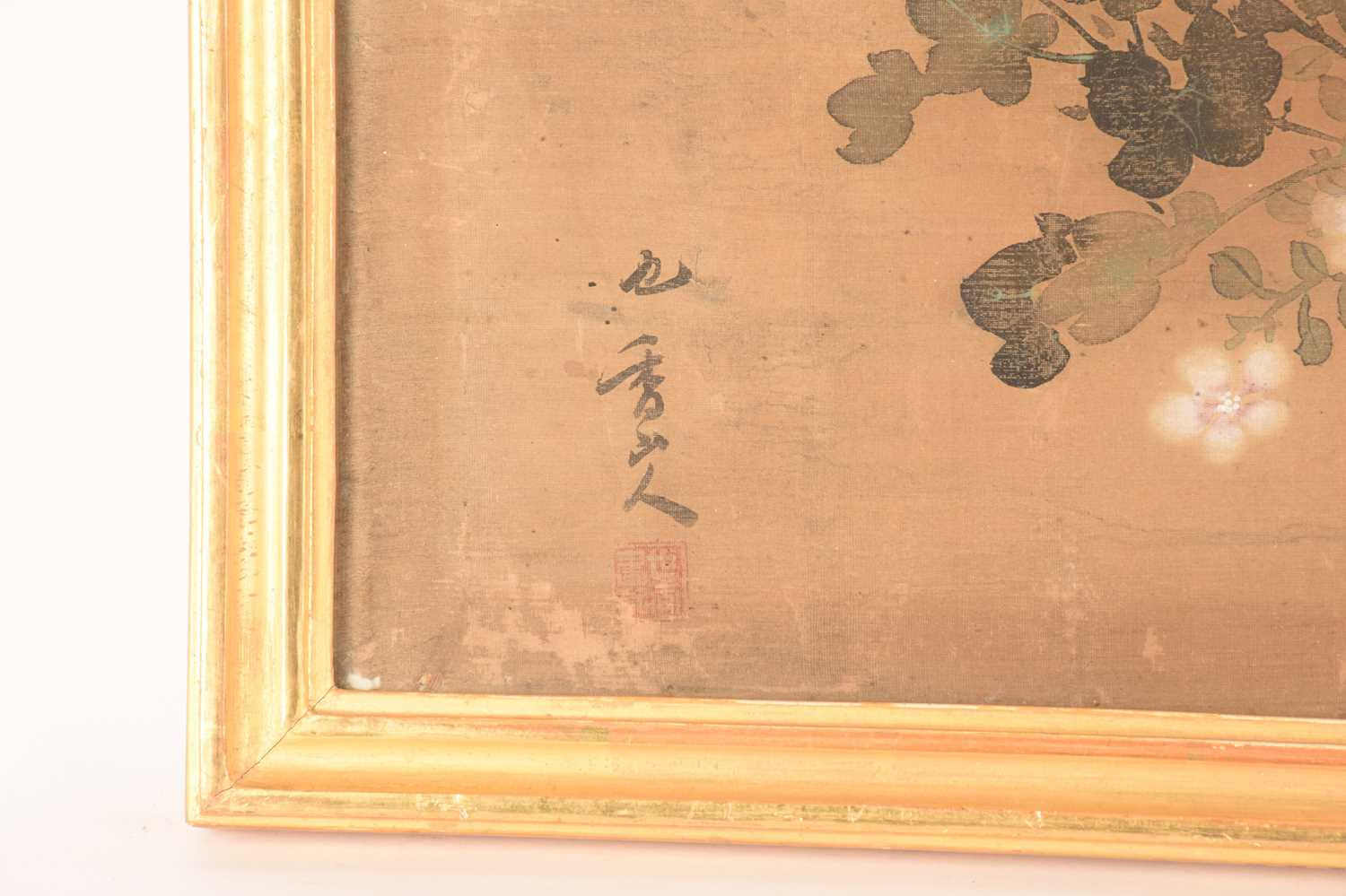 A pair of Chinese silkscreen paintings depicting similar 55.5 78.5 scenes of birds playing amongst s - Image 7 of 9