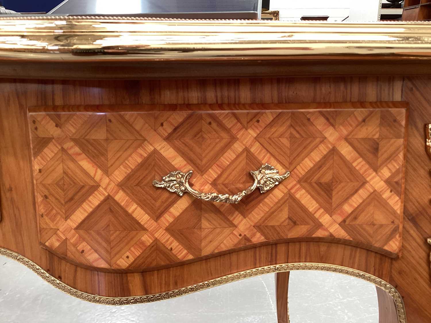 A 20th century Louis XV style cartouche topped bureau plat with tooled leather insert, gilt metal mo - Image 21 of 30