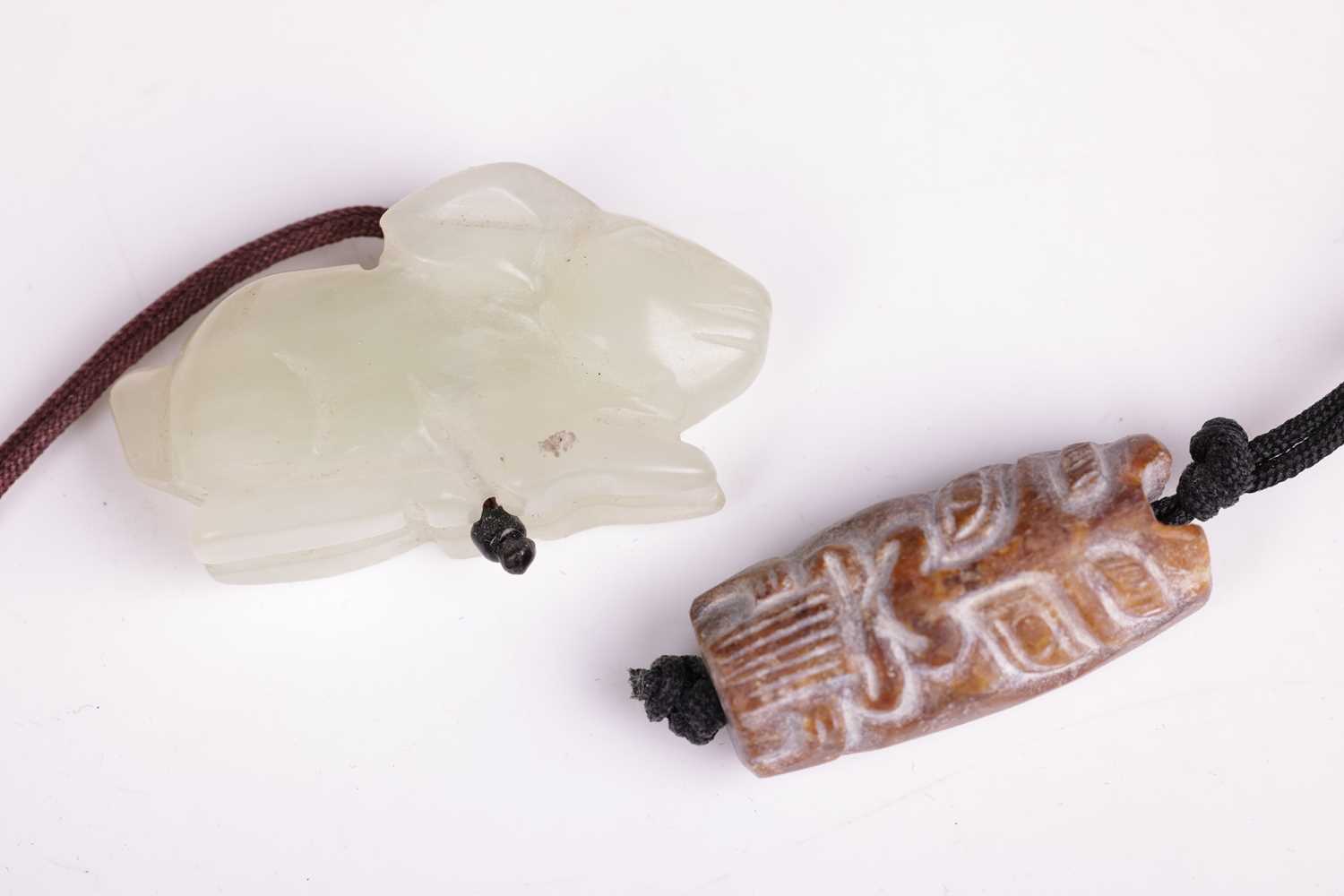 A Chinese archaic form carved jade silkworm toggle 4 cm long, together with a large carved jade "Pig - Image 3 of 7