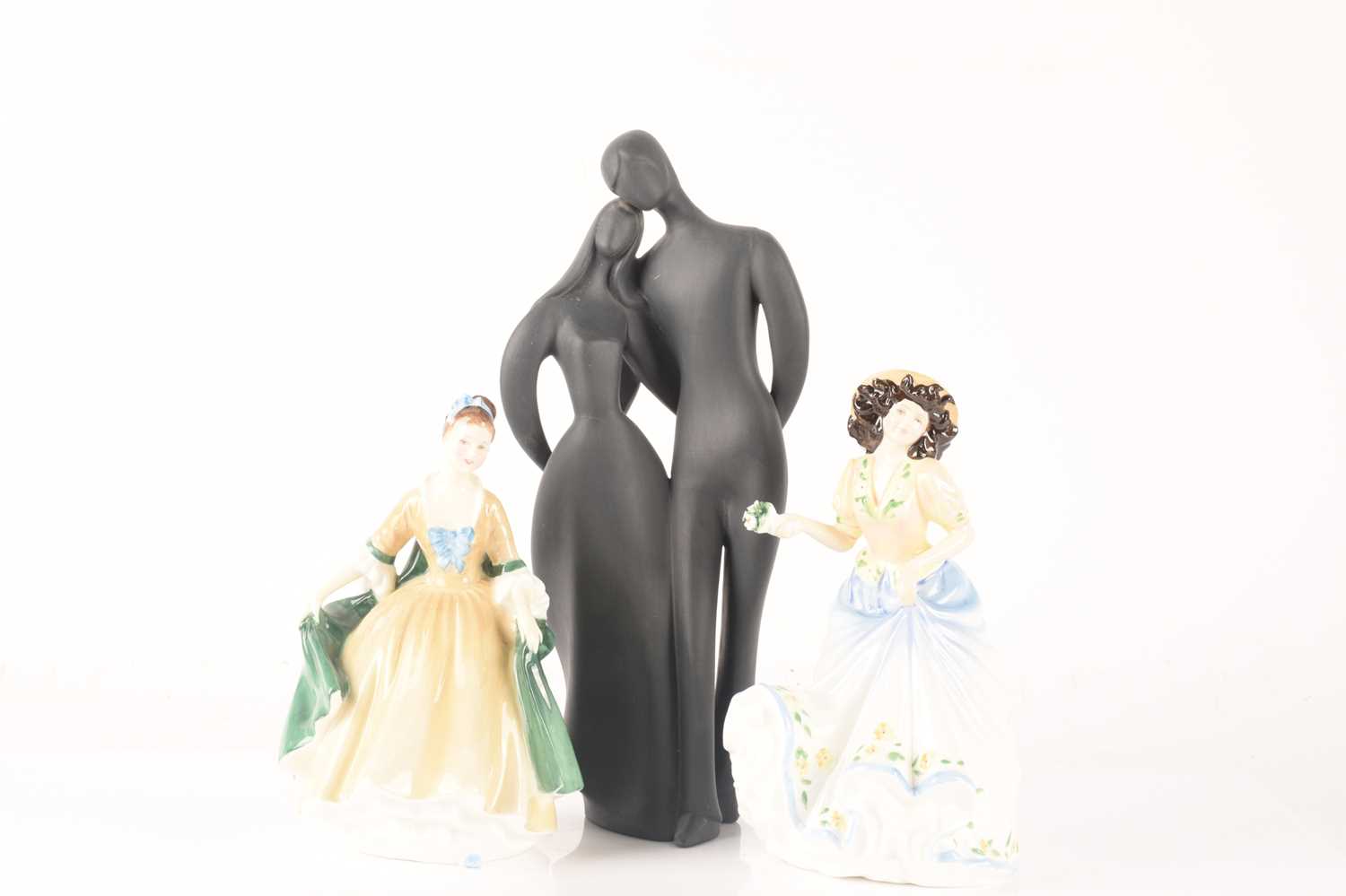 A large collection of Royal Doulton 'Pretty Ladies' comprising Lovers, Elegance, Emily, Valerie, Lav - Image 7 of 32