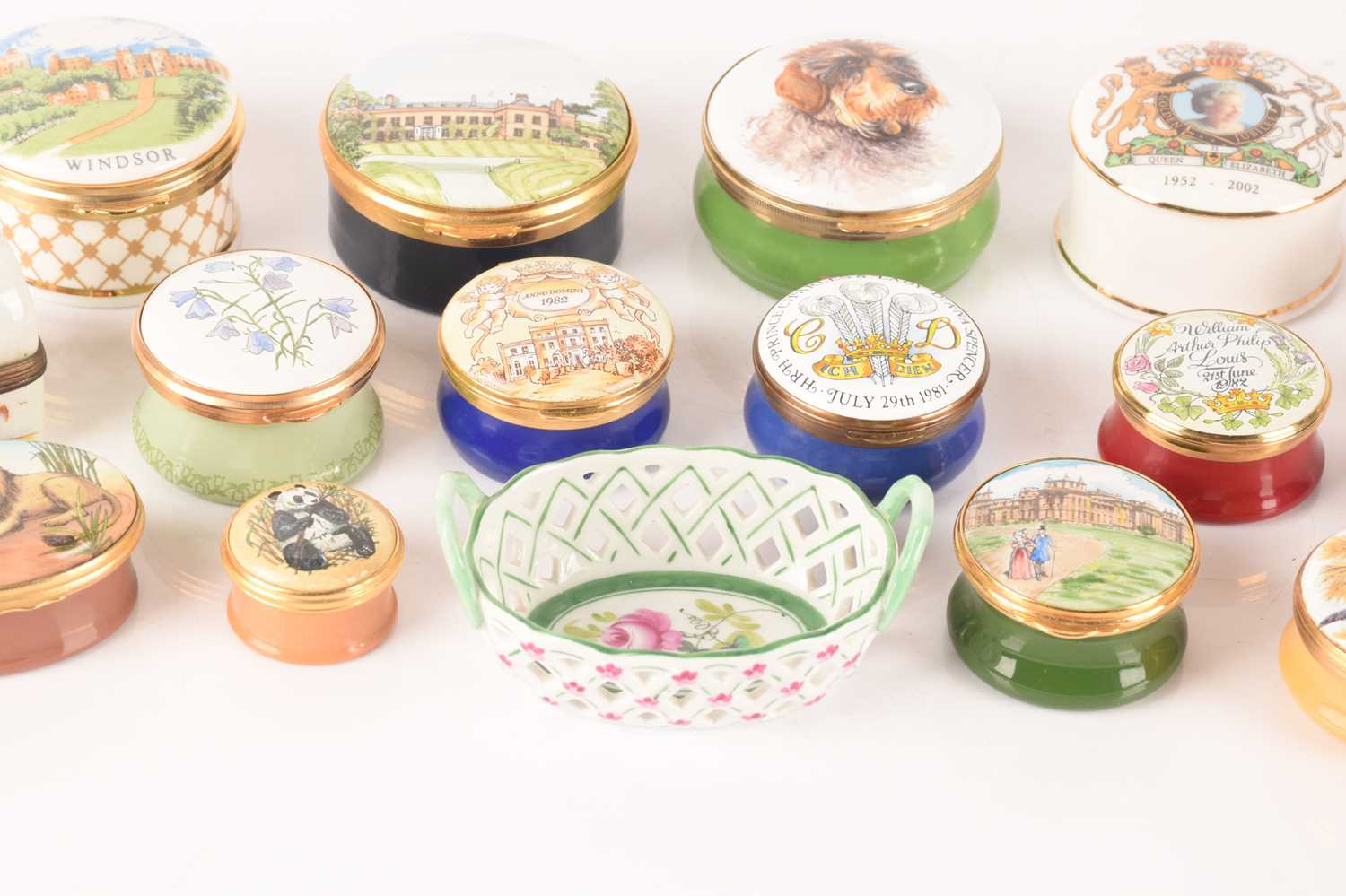 A collection of enamel trinket boxes from a variety of makers including Limoges, Halycon Days, Crumm - Image 5 of 10