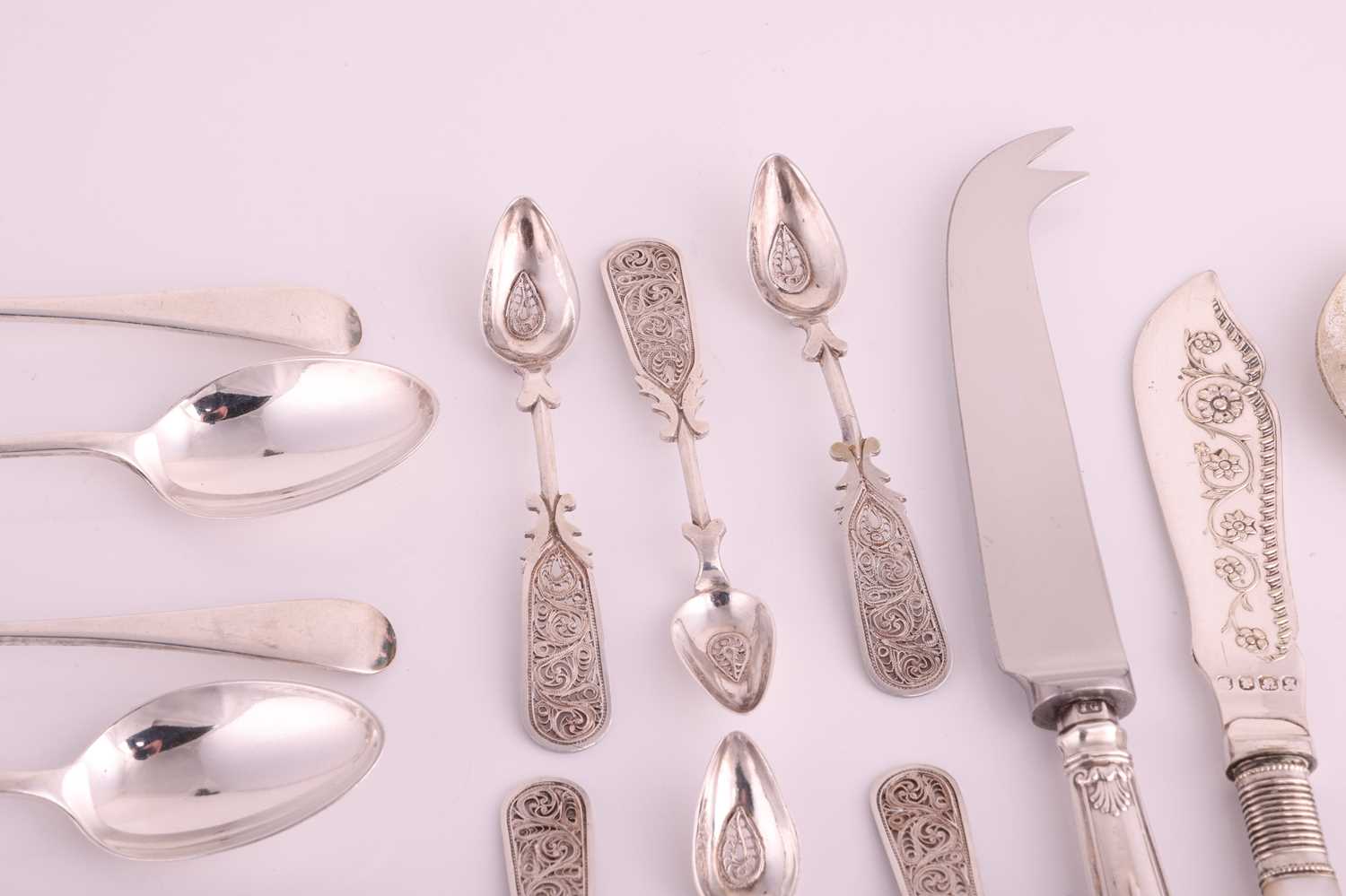 A mixed collection of flatware; six Old English dessert spoons by John Round &amp; Son Ltd, Sheffiel - Image 3 of 7