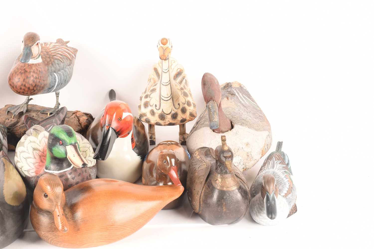 A large collection of duck figures of varying forms, materials, ages, and makes, 16 total, the large - Image 4 of 4