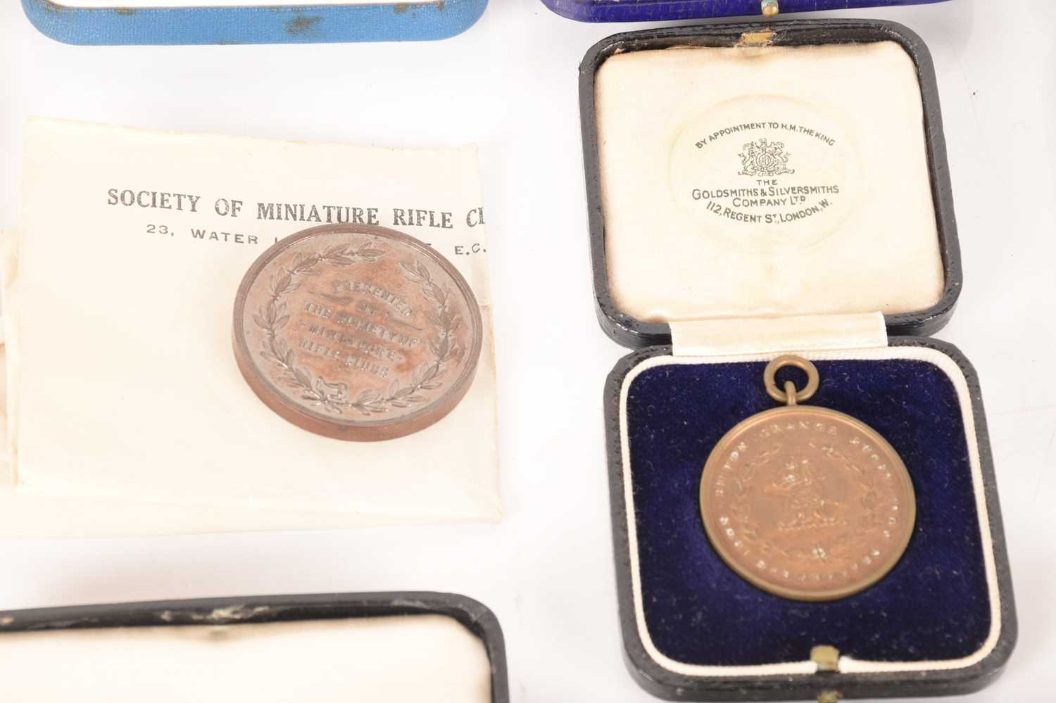 A 1902 Coronation Medal, in tooled leather case, together with a Victoria Jubilee Medal, similarly c - Image 13 of 14