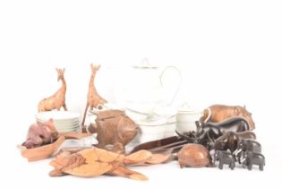 A Noritake Chinaware tea set comprising a teapot, lidded sugar bowl, cream jug, eight tea cups,
