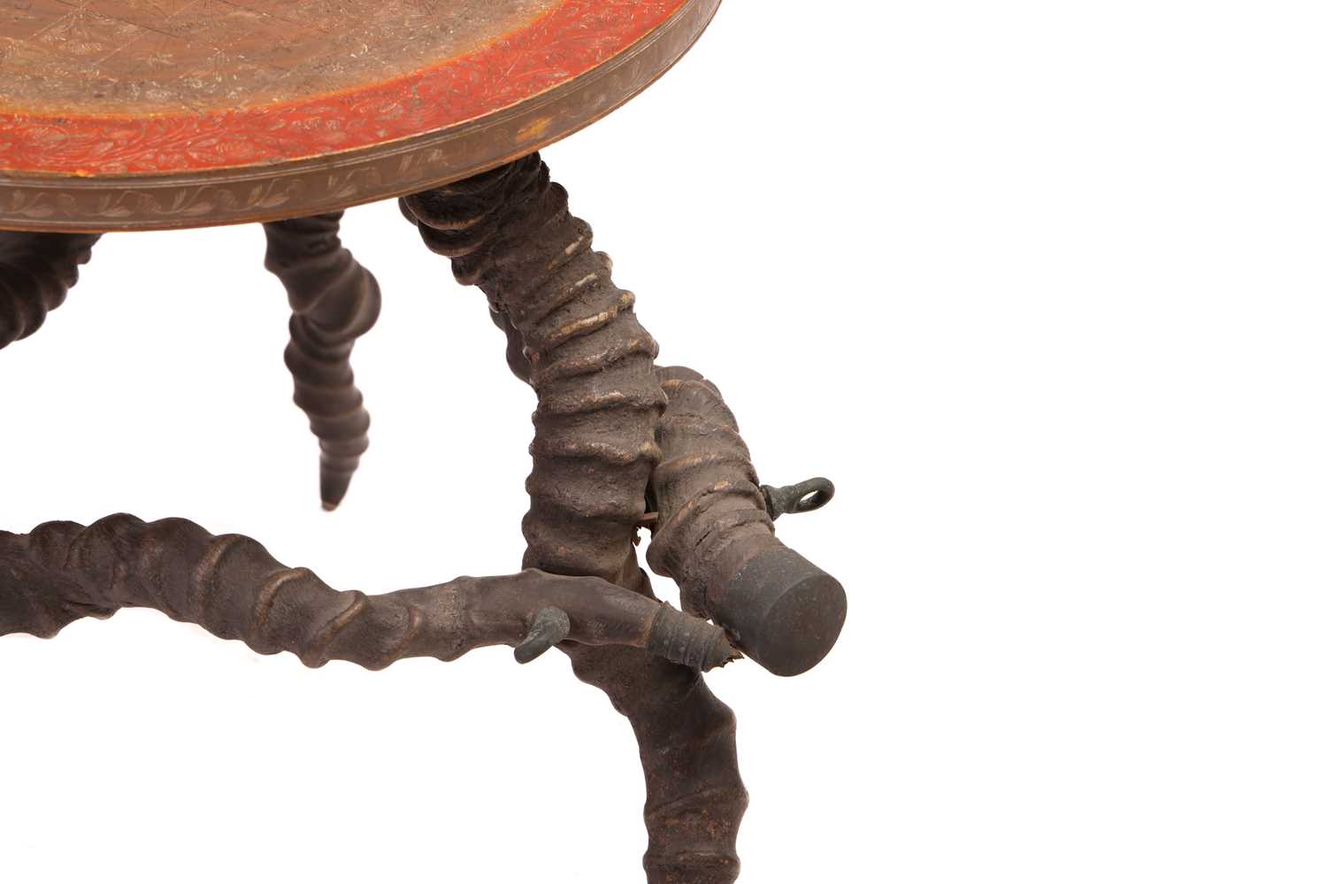 An Indian horn circular games table, measures 40 cm high. - Image 9 of 11