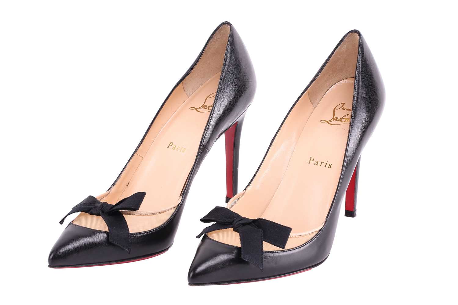 Three pairs of shoes; a pair of Alexander McQueen pointed-toe high heels in black suede with silver  - Image 25 of 31