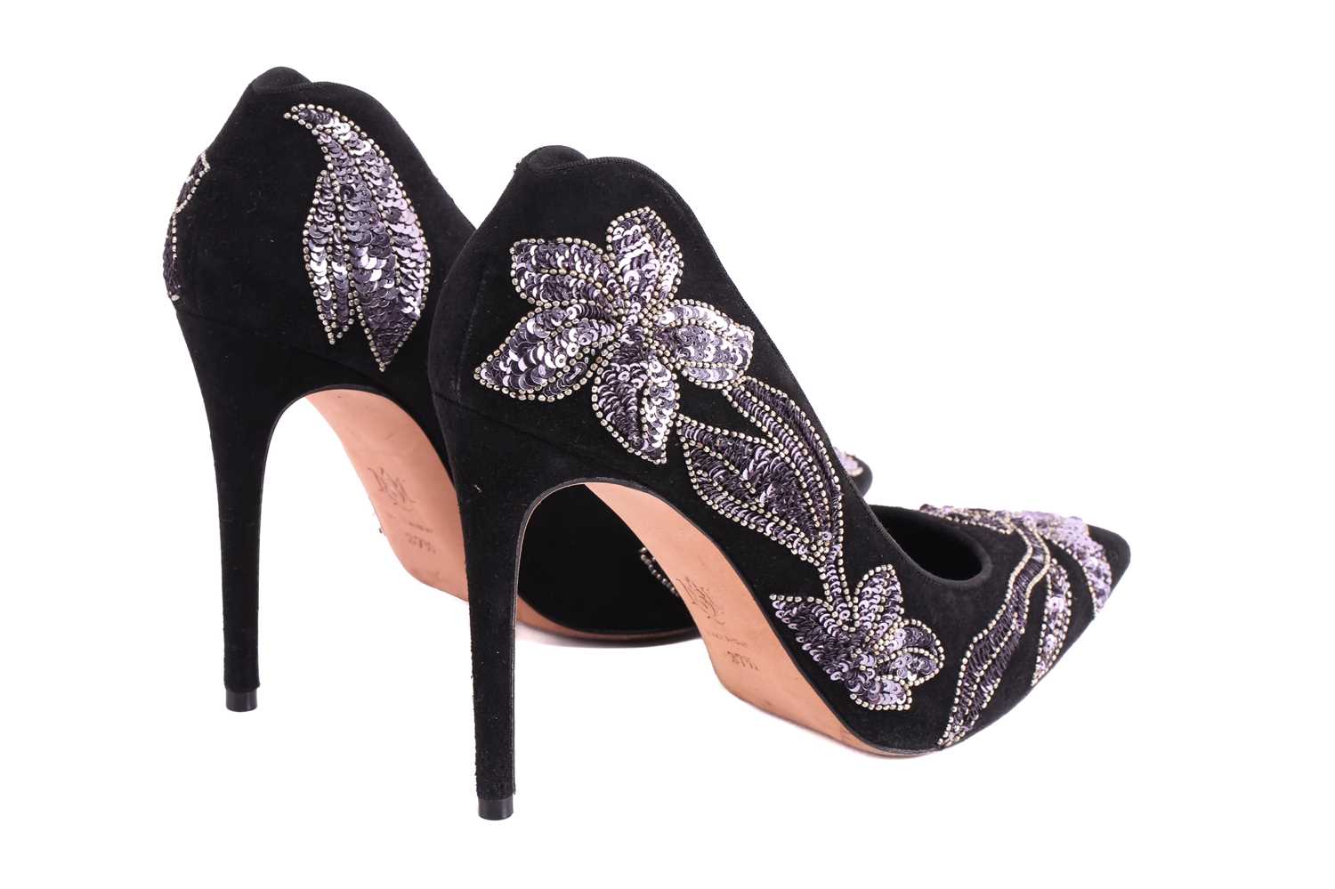 Three pairs of shoes; a pair of Alexander McQueen pointed-toe high heels in black suede with silver  - Image 4 of 31