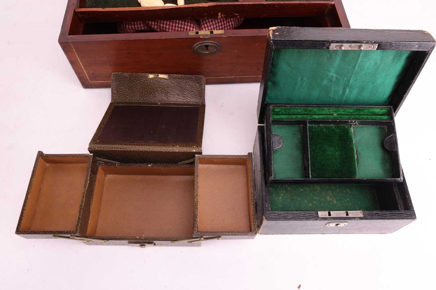 A collection of antique and vintage jewellery boxes and cases. To include two large antique wooden b - Image 4 of 6