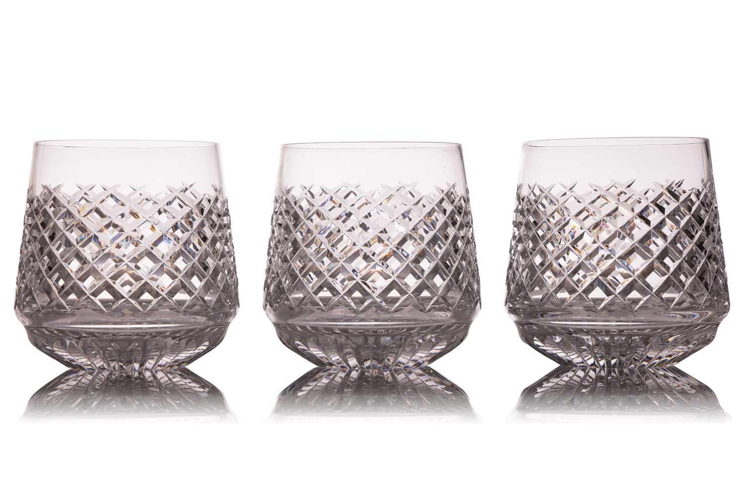 Waterford, a set of six 'Alana' roly poly crystal tumblers, measuring 9 cm tall. - Image 3 of 3