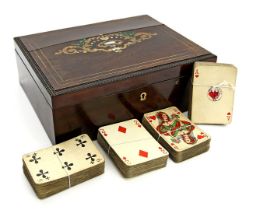 Biedermeier-Spielkasten.