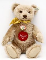 Steiff-MusicTeddy 1951 Replica.