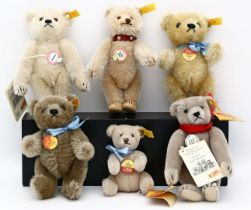 6 kleine Steiff-Teddys.