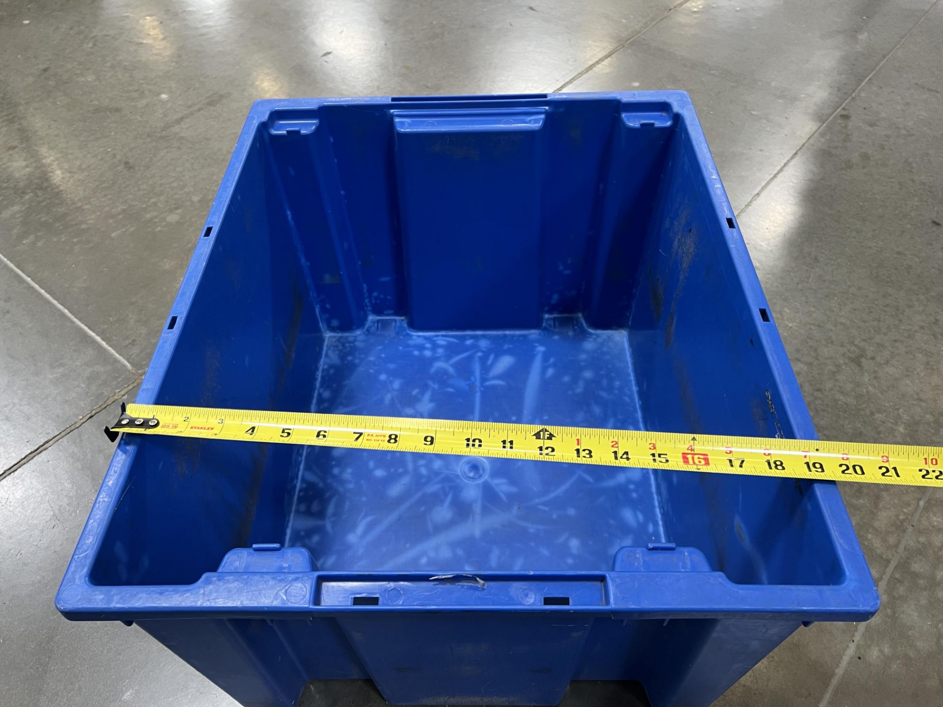 Quantum Storage Systems Plastic Totes - Image 2 of 5