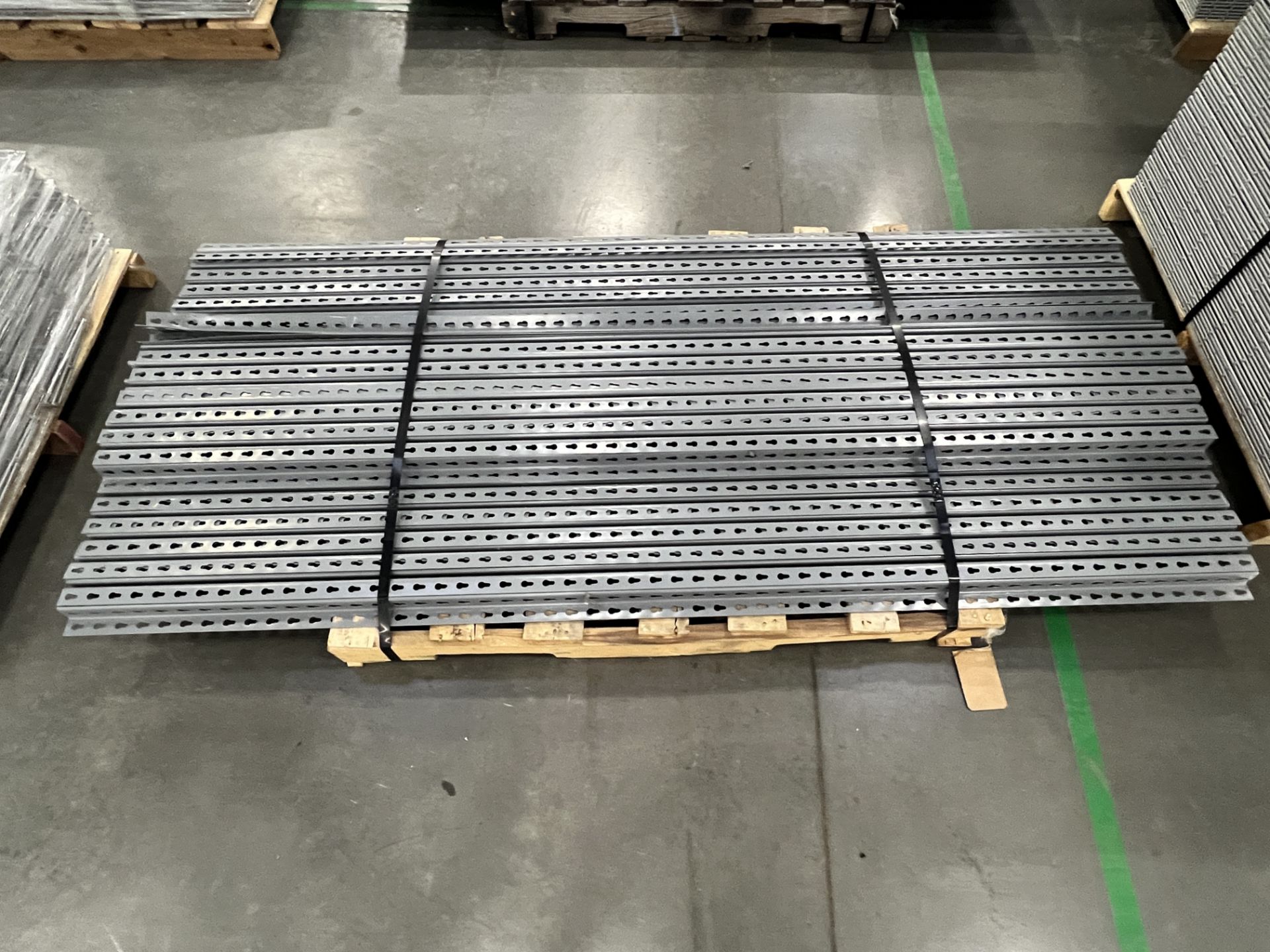 Western Pacific Rivet Shelving - Image 9 of 13