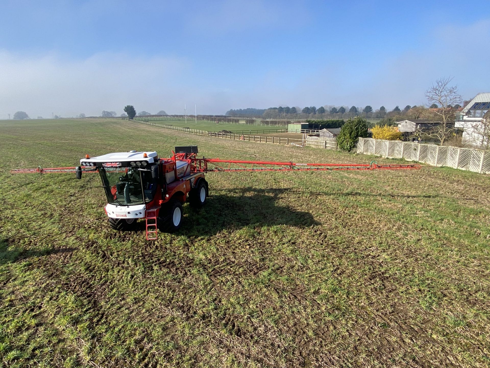 2020 Bateman RB26 self propelled Sprayer - Image 2 of 11