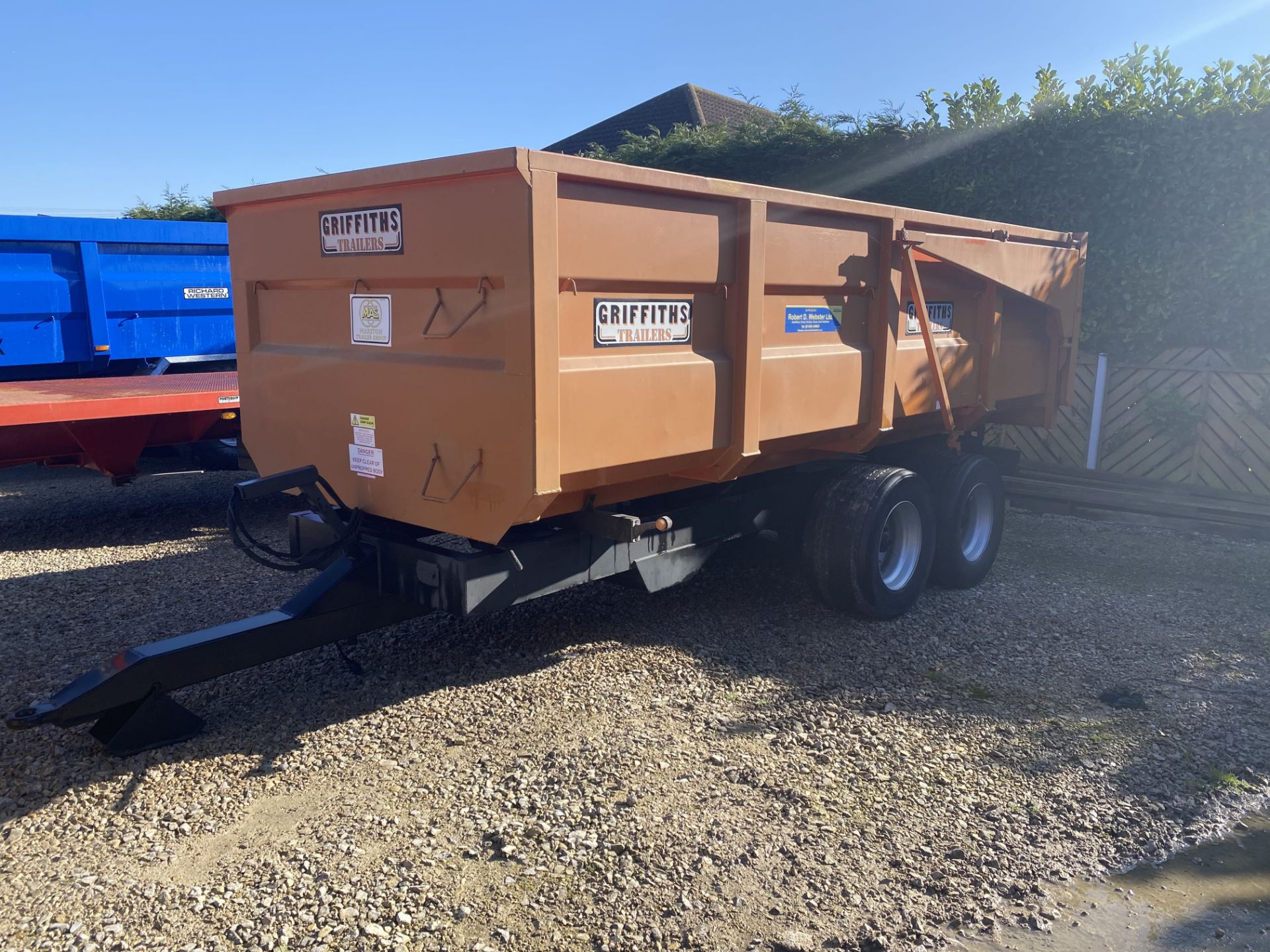 1993 Griffiths 10 tonnes steel monocoque sprung tandem axle tipping Trailer c/w automatic opening