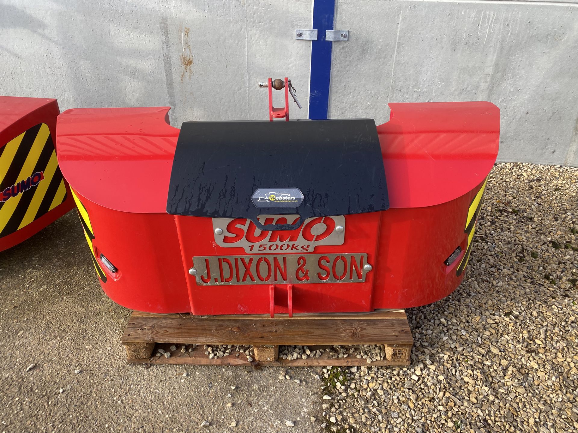 2019 Sumo 1500kgs front mounted Weight Block c/w tool box (to fit the above)