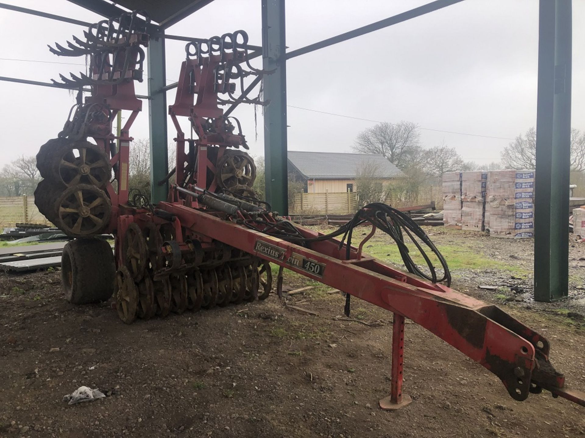 Vaderstad Rexius Twin 450 4.5 metre trailed Combination Cultivator. - Image 2 of 2