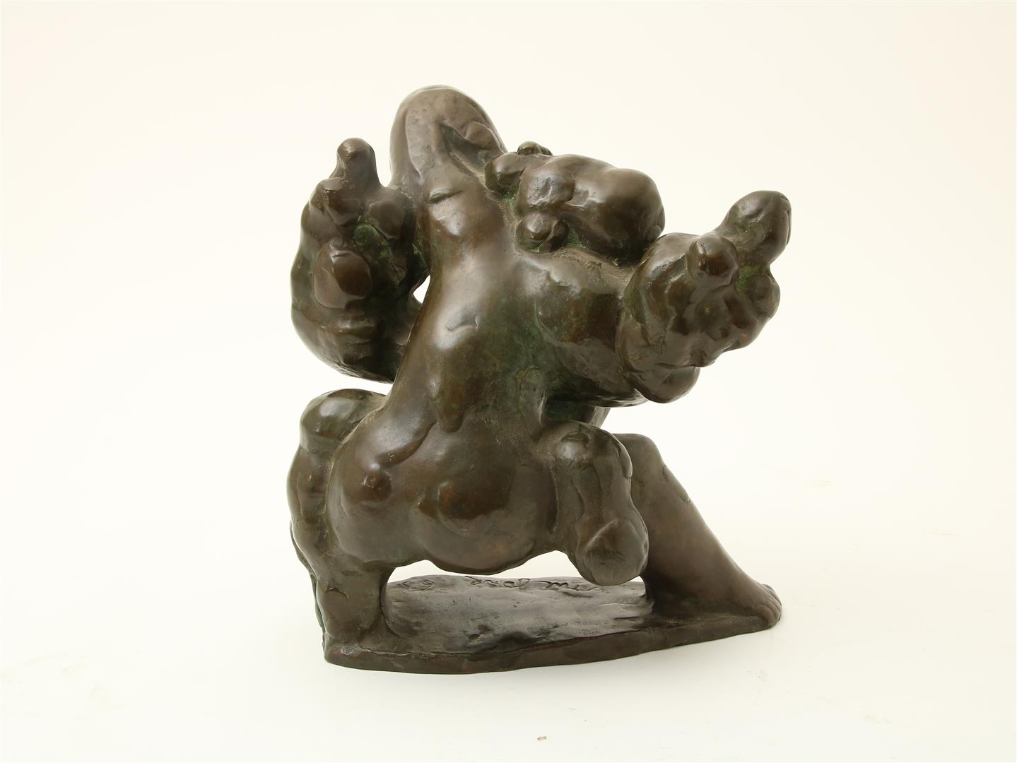 Nic Jonk (1928-1994) Leda and the Swan, bronze, signed, 27 x 25 x 17 cm. - Image 3 of 5