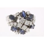 White gold cocktail ring set with sapphire and diamond, brilliant cut, approx. 0.8 ct., F/G, VS/