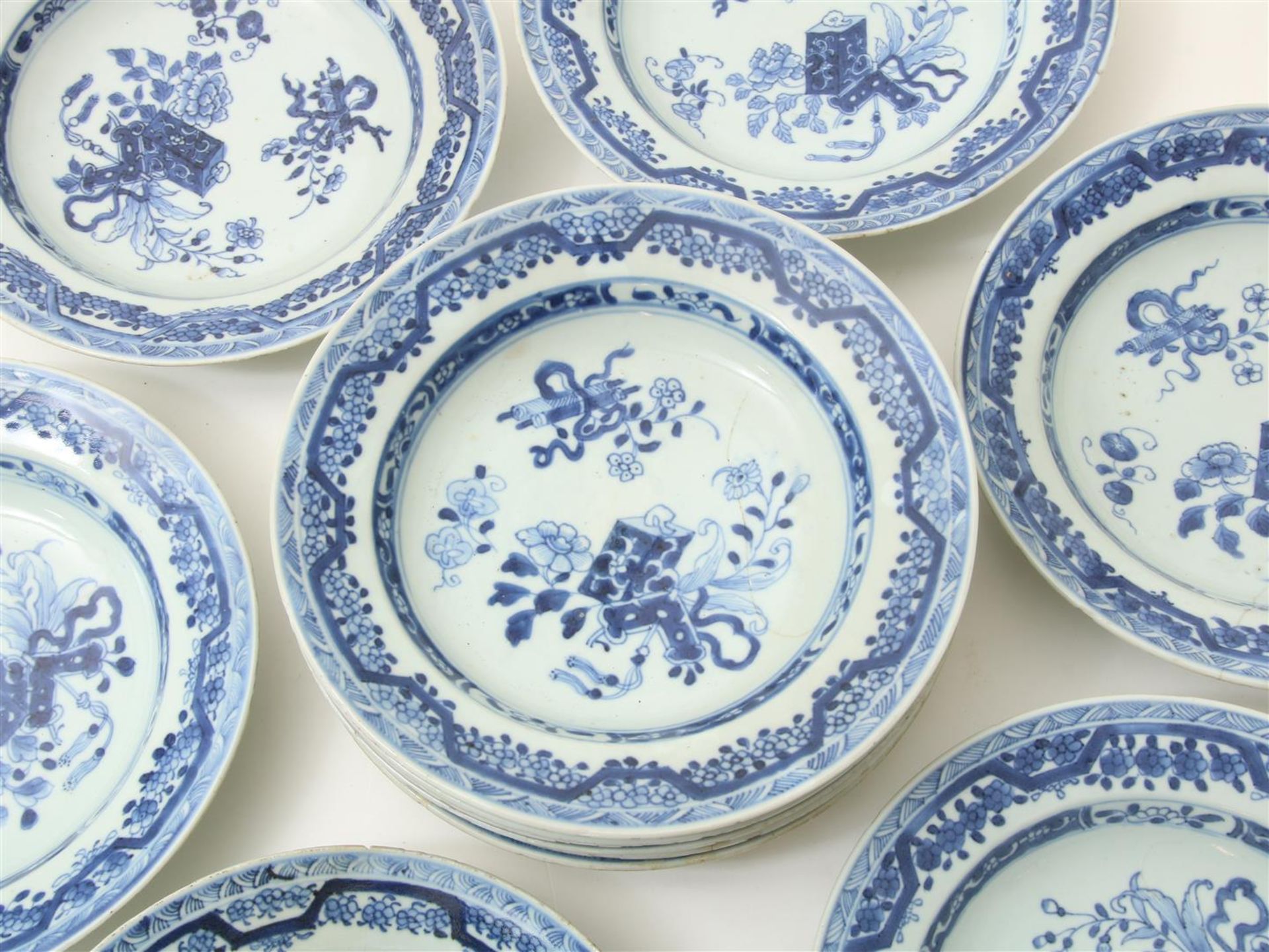  set of 12 Qianlong porcelain plates - Bild 8 aus 17