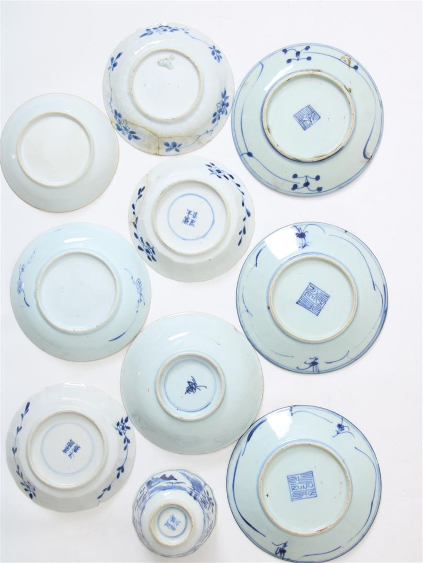 Lot with various Chinese porcelain, 'Boeren Ming', cafe au lait - Bild 6 aus 6