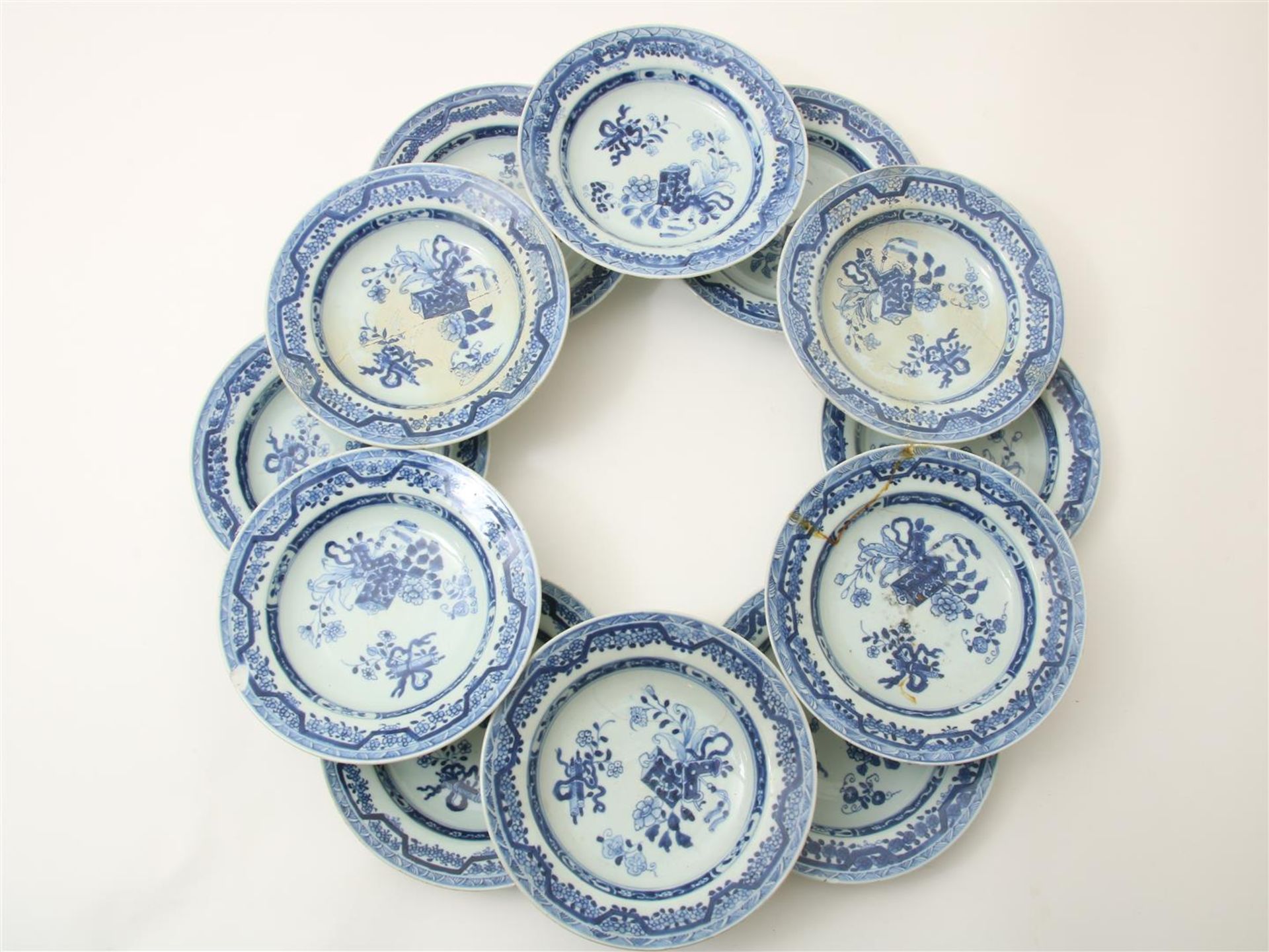  set of 12 Qianlong porcelain plates - Bild 14 aus 17