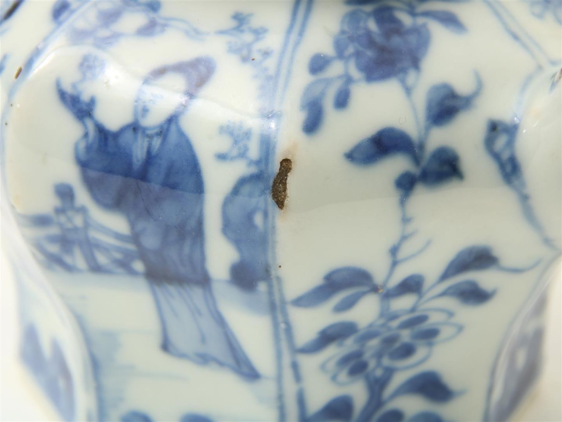 Porcelain lobed Kangxi teapot - Bild 5 aus 7