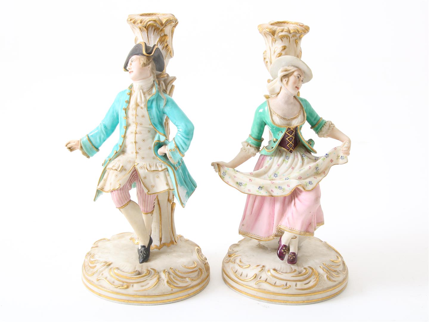 Lot of a polychrome biscuit porcelain sculpture group of 2 children with a dog on a chair, height 28 - Image 4 of 5