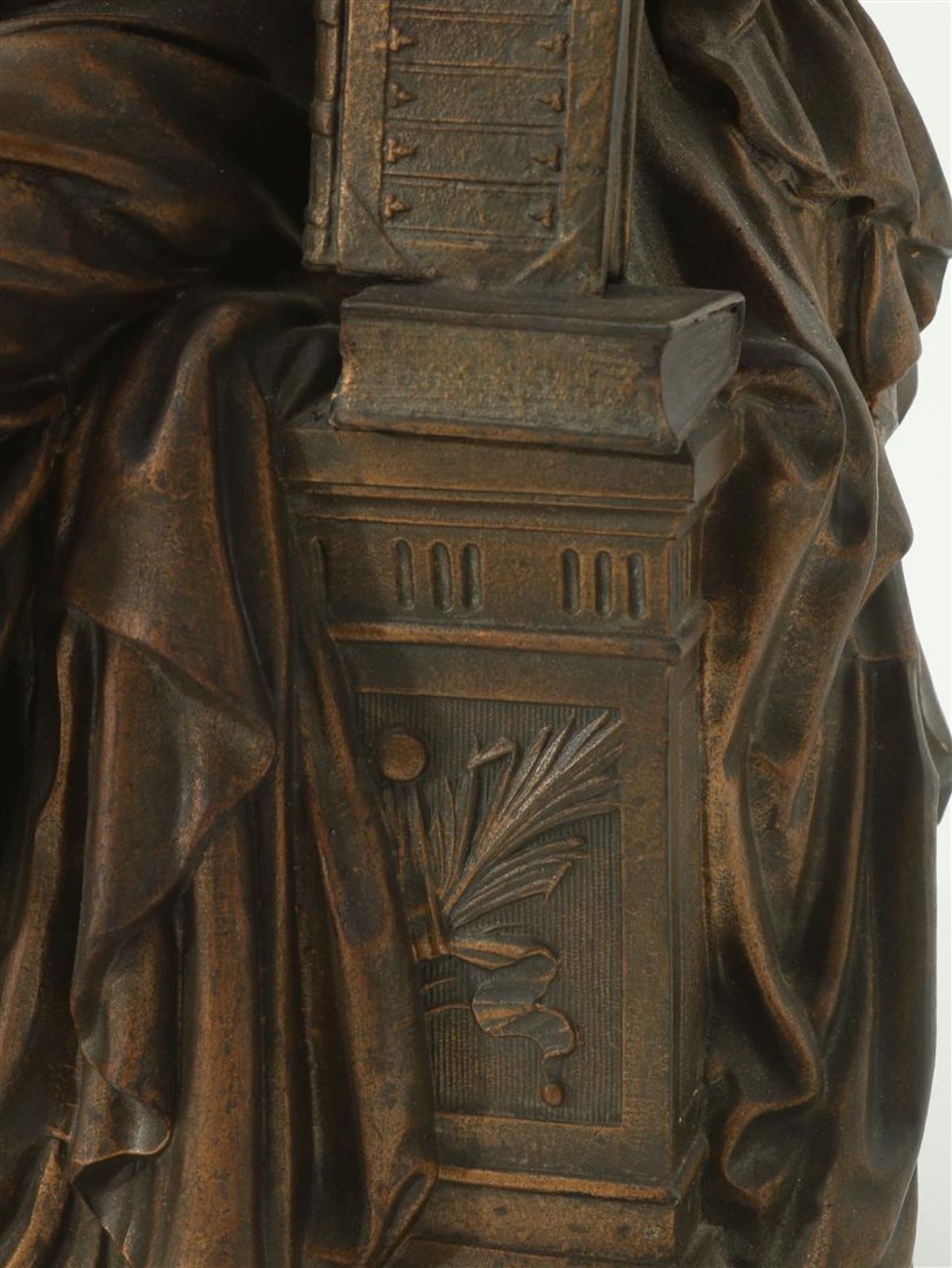 Zamak sculpture of a seated lady on a pillar leaning on a book, France, ca. 1880/90, height 41 cm. - Image 3 of 4