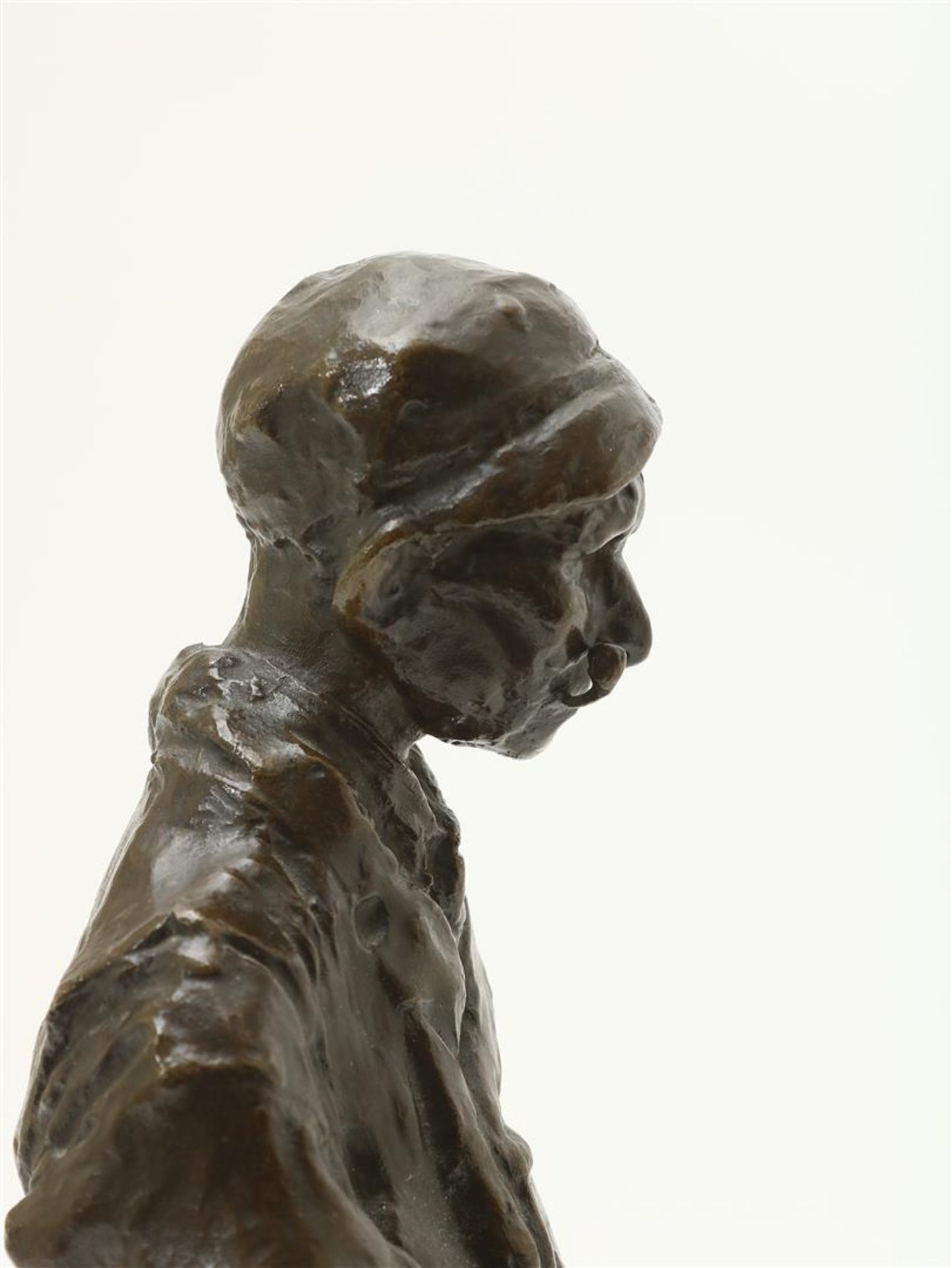 "Charles" Henri Marie van Wijk (1875-1917) Bronze sculpture of a fisherman with a pipe in his mouth, - Image 5 of 6