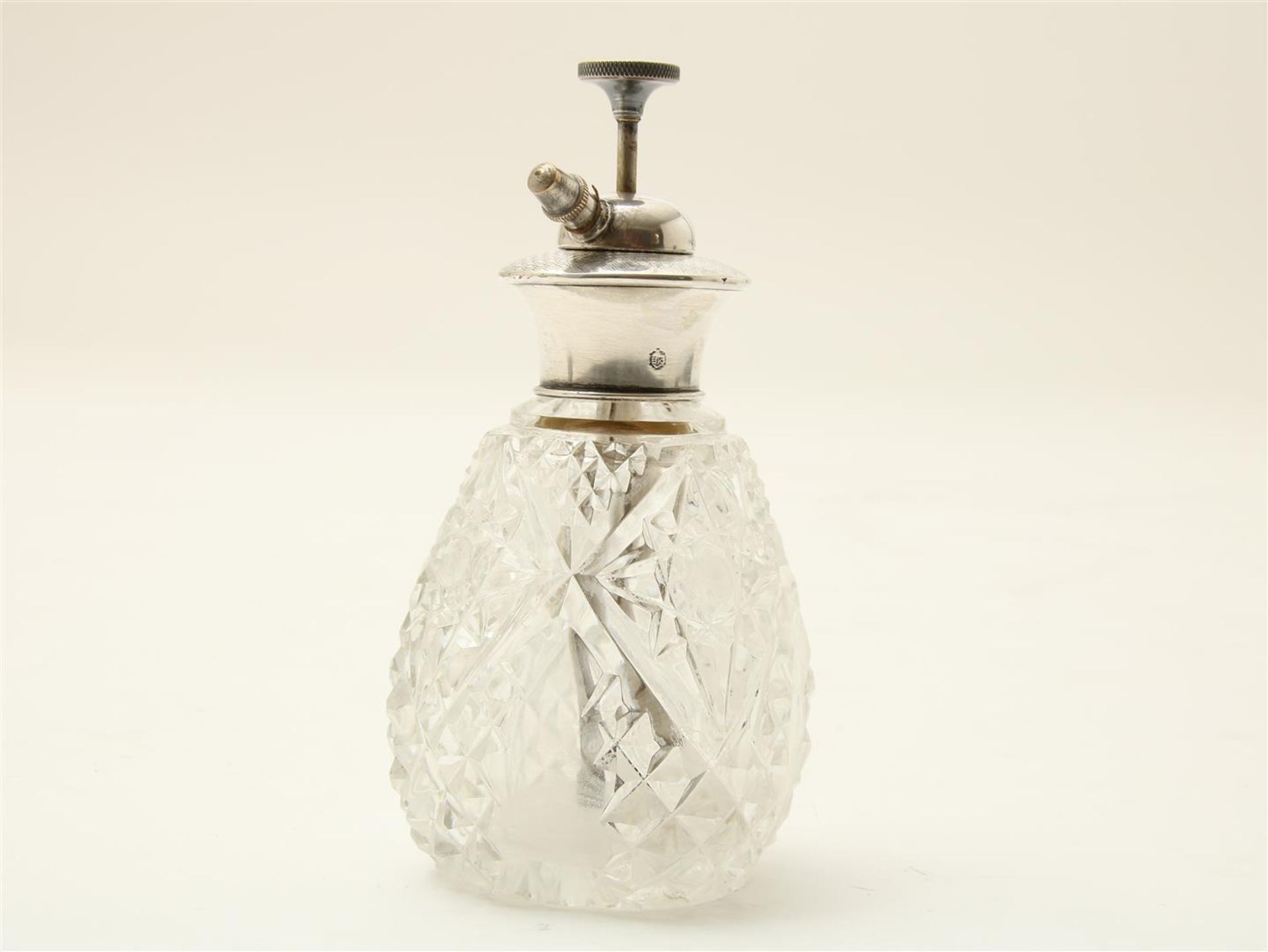 Crystal perfume diffuser