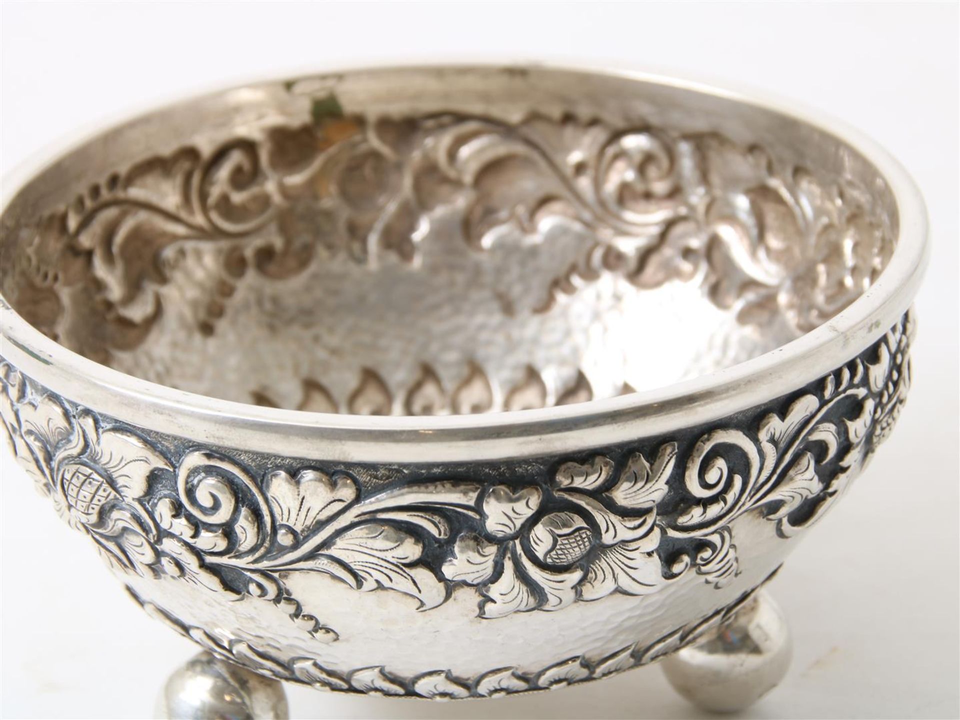 A silver rosebowl  - Bild 2 aus 4