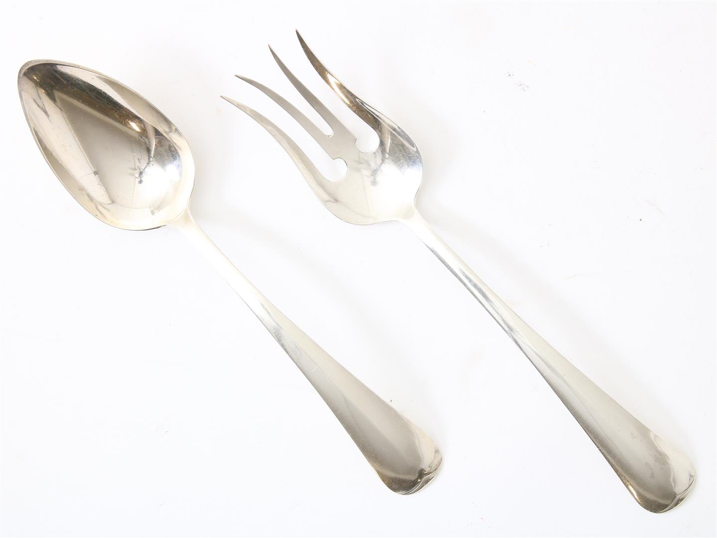 Silver serving cutlery, grade 835/000.