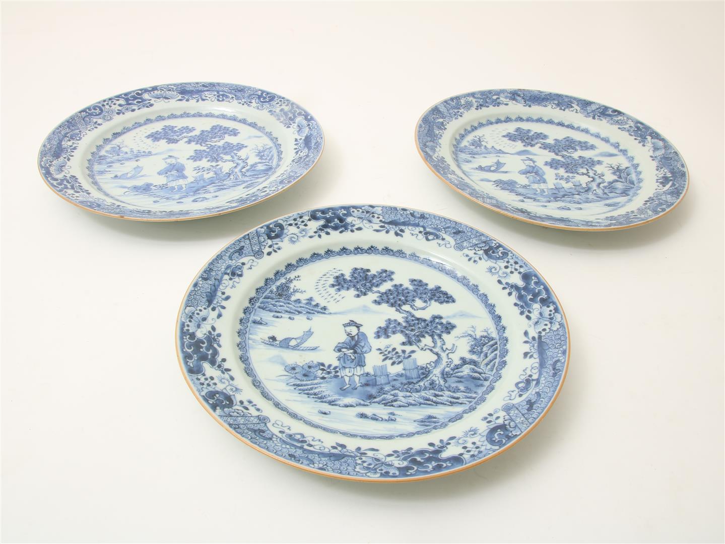 A set of 3 porcelain dishes decorated with a figure next to river, China 18th century, Qianlong, - Image 4 of 6