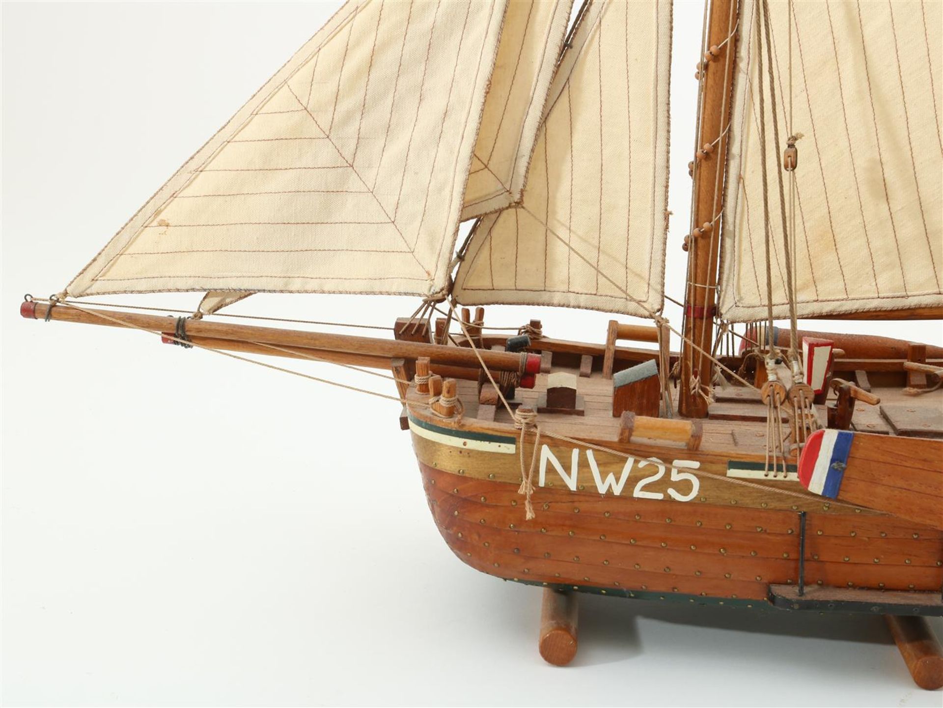 Wooden model ship - Bild 3 aus 6