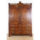 Mahogany veneered gate cabinet, with straight hood with gallery edge decorated with pilasters, 2