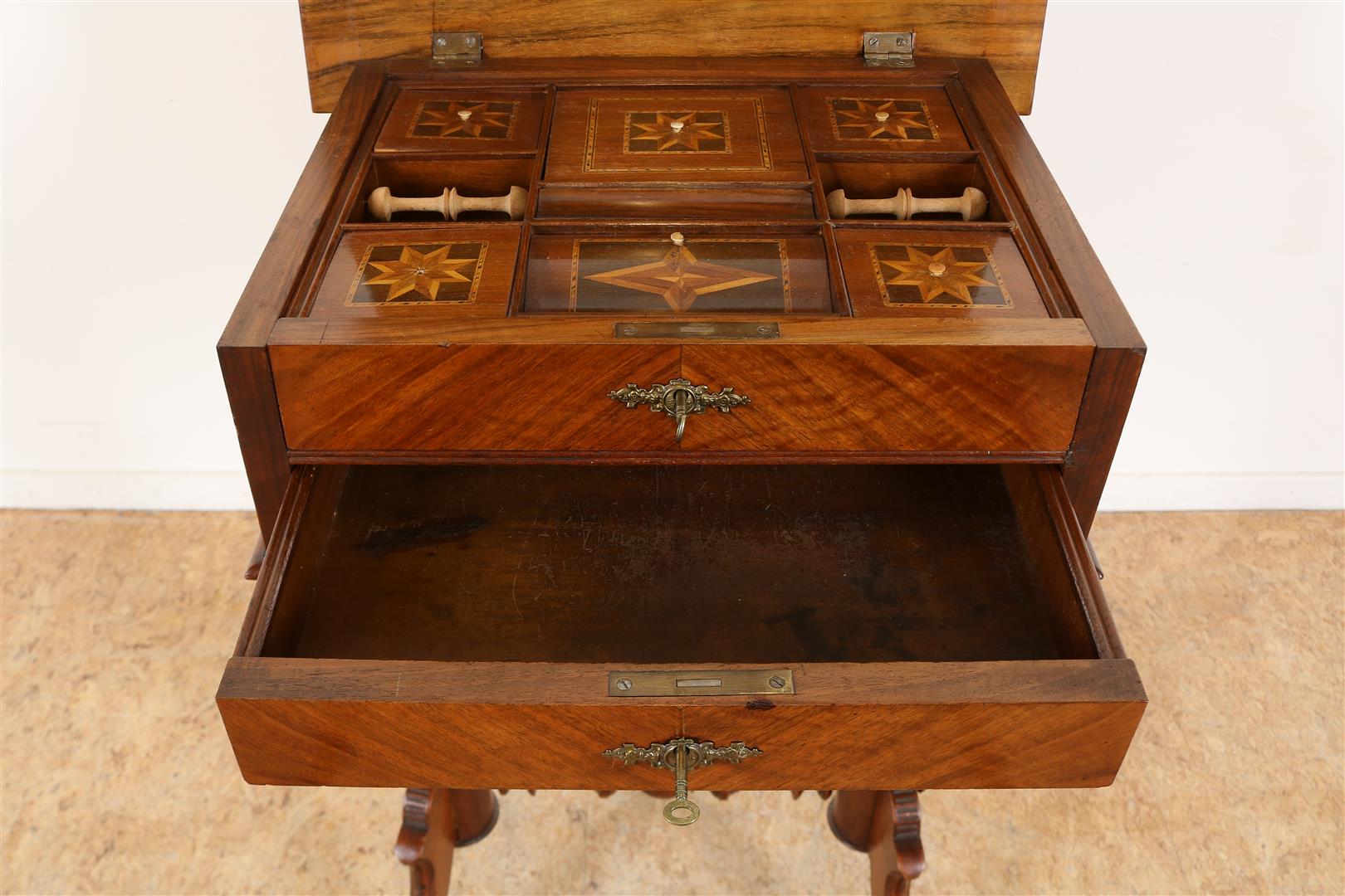 Mahogany sewing table with interior of 6 lids with inlaid star motifs and plinth drawer, on 2 turned - Image 3 of 5