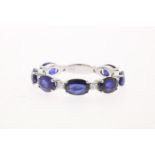 White gold alliance ring set with alternating sapphire 4.00 ct and brilliant cut diamond,