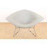 gray design chair, Harry Bertoia for Knoll (1952). 