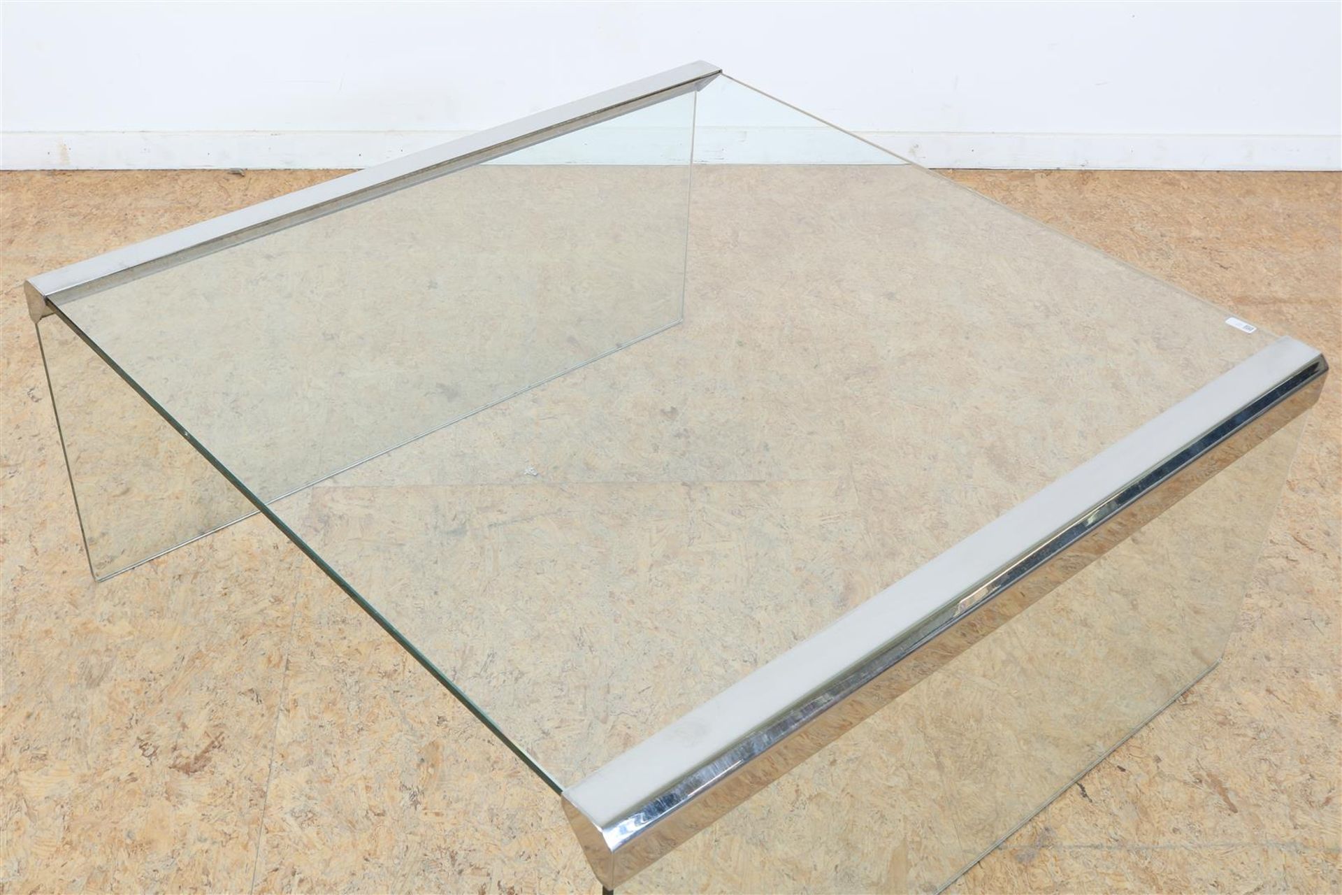 Thick glass vintage coffee table with aluminum side supports, design Pierangelo Gallotti for - Image 2 of 3