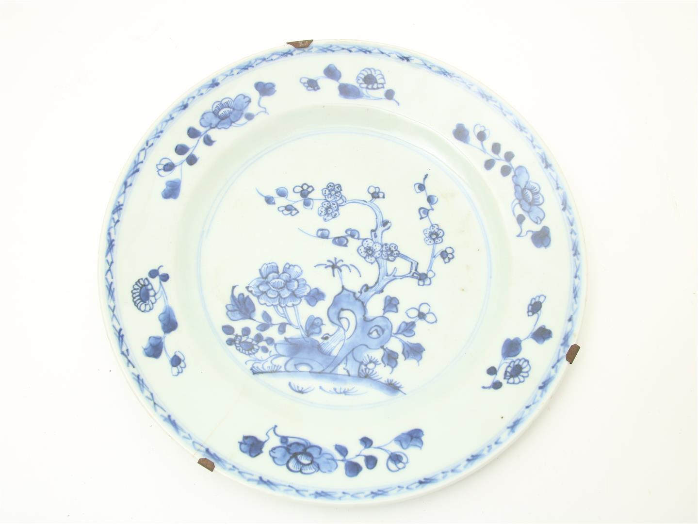 Set porcelain plates, decorated in blue with flowering shrubs, China 18th centur - Bild 2 aus 8