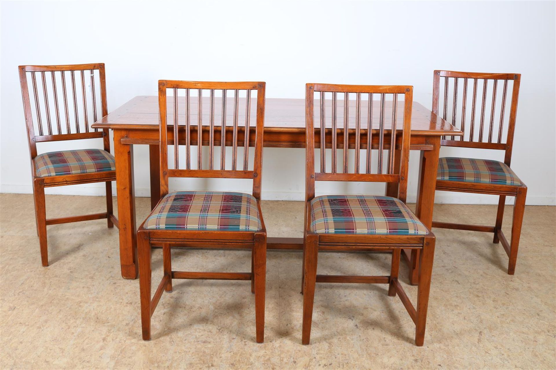 Series of 4 oak Schuitema chairs 