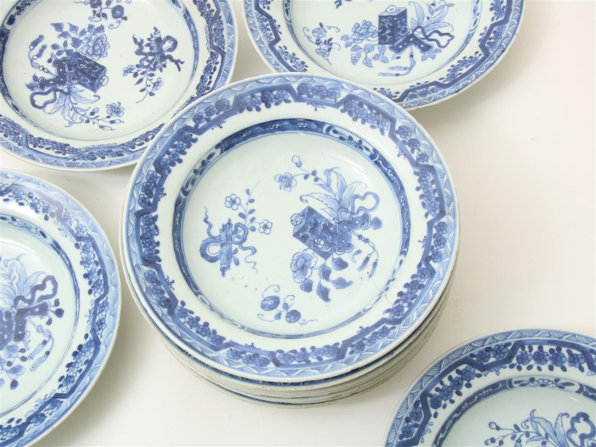  set of 12 Qianlong porcelain plates - Bild 6 aus 17