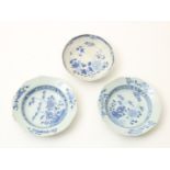 Lot of 2 porcelain 10-sided plates (frittings) and a blue bowl decorated with flowers, Yongzheng